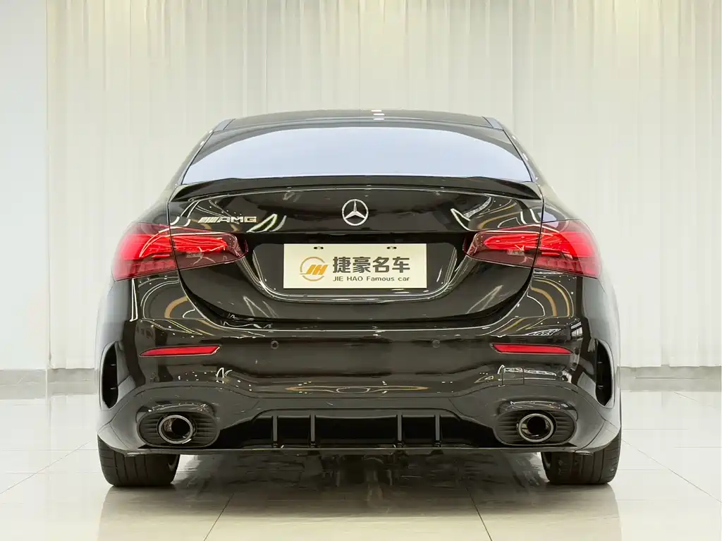 Mercedes-Benz A-Class AMG 2025 — фото 16