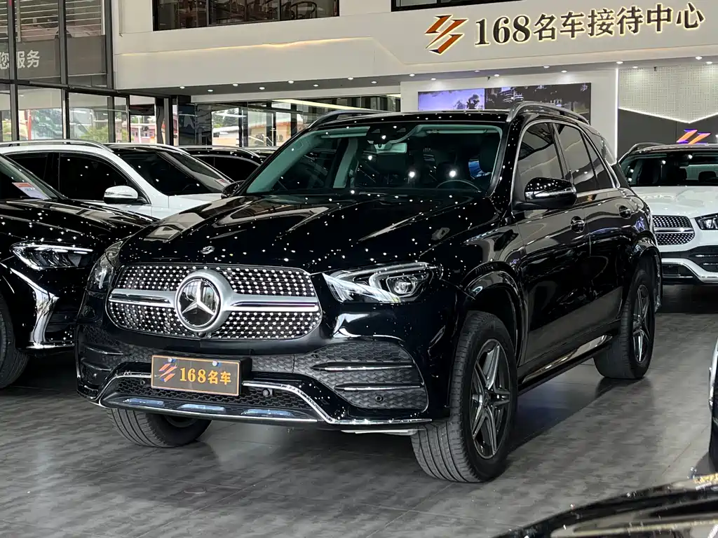 Mercedes-Benz GLE 2020 — фото 1