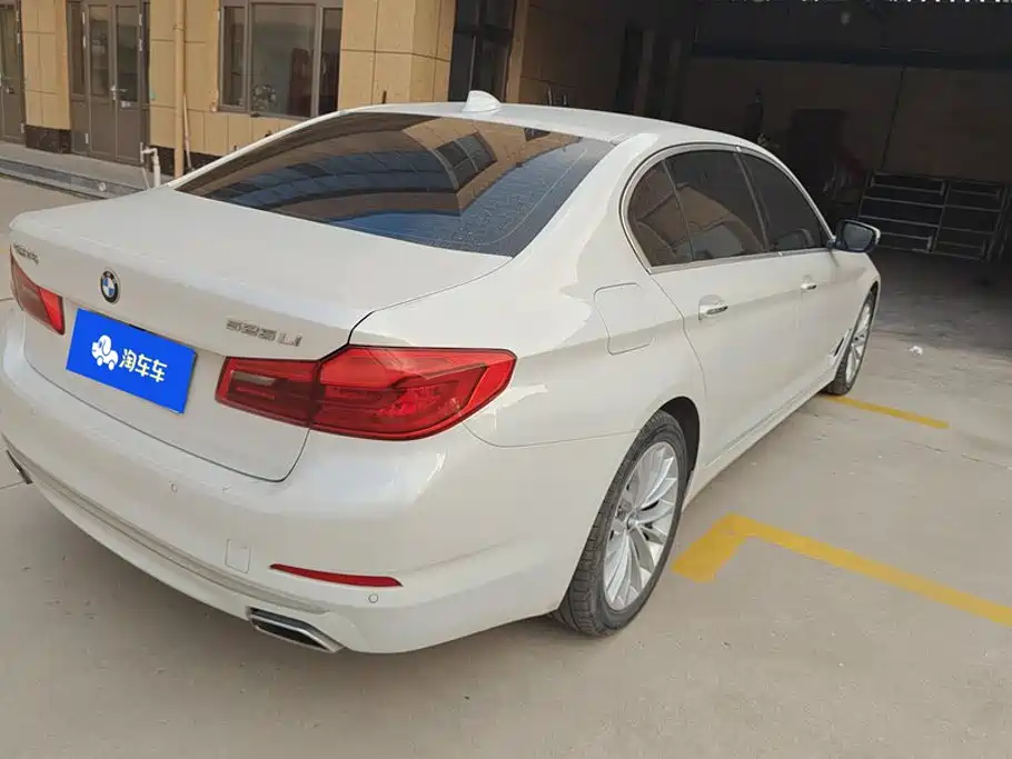 BMW 5 Series 2018