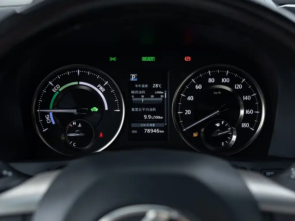 Lexus LM 2021 — фото 12