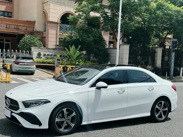 Mercedes-Benz A-Class 2023