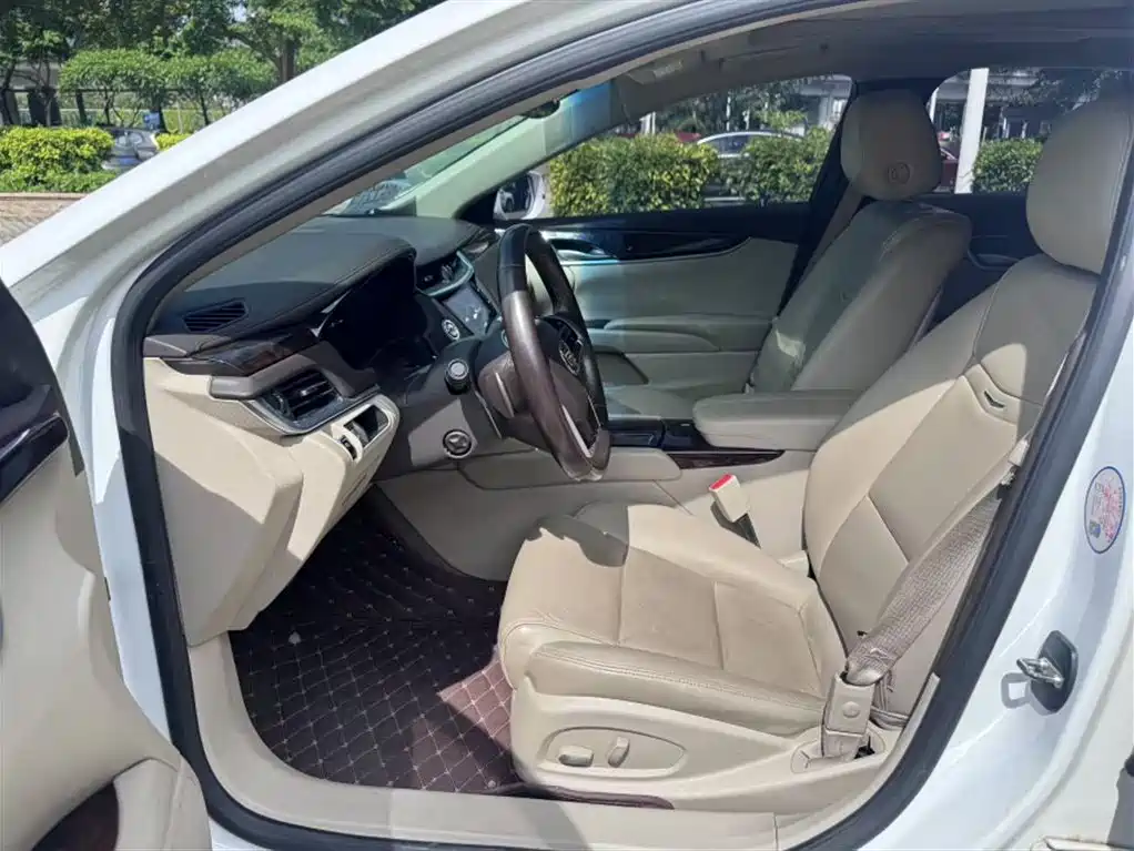 Cadillac XTS 2015 — фото 19