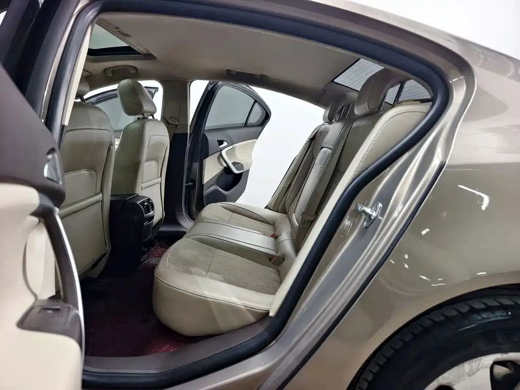 Buick Regal 2013 — фото 13