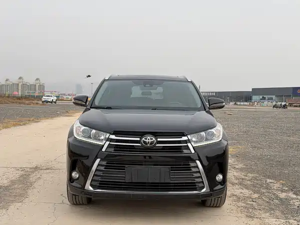 Toyota Highlander 2020
