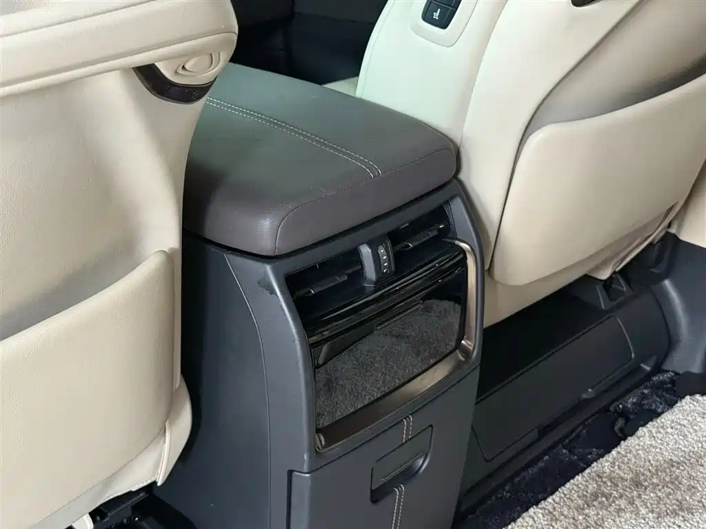 Toyota Vellfire 2025 — фото 22