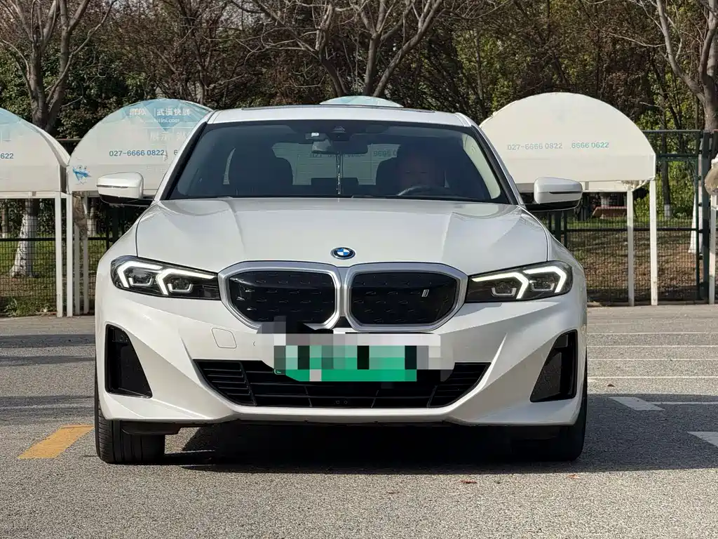 BMW i3 2022