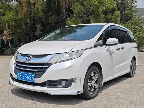 Honda Odyssey 2015