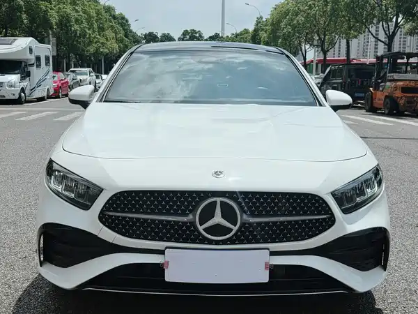 Mercedes-Benz A-Class 2023