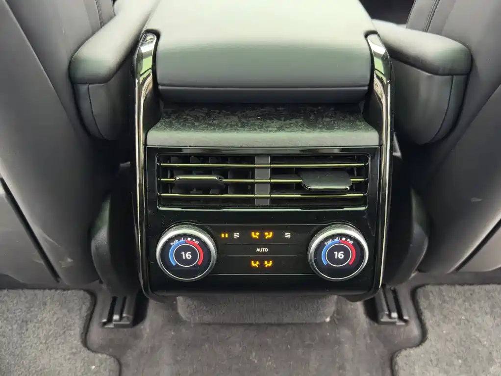 Land Rover Range Rover Sport New Energy 2025 — фото 13