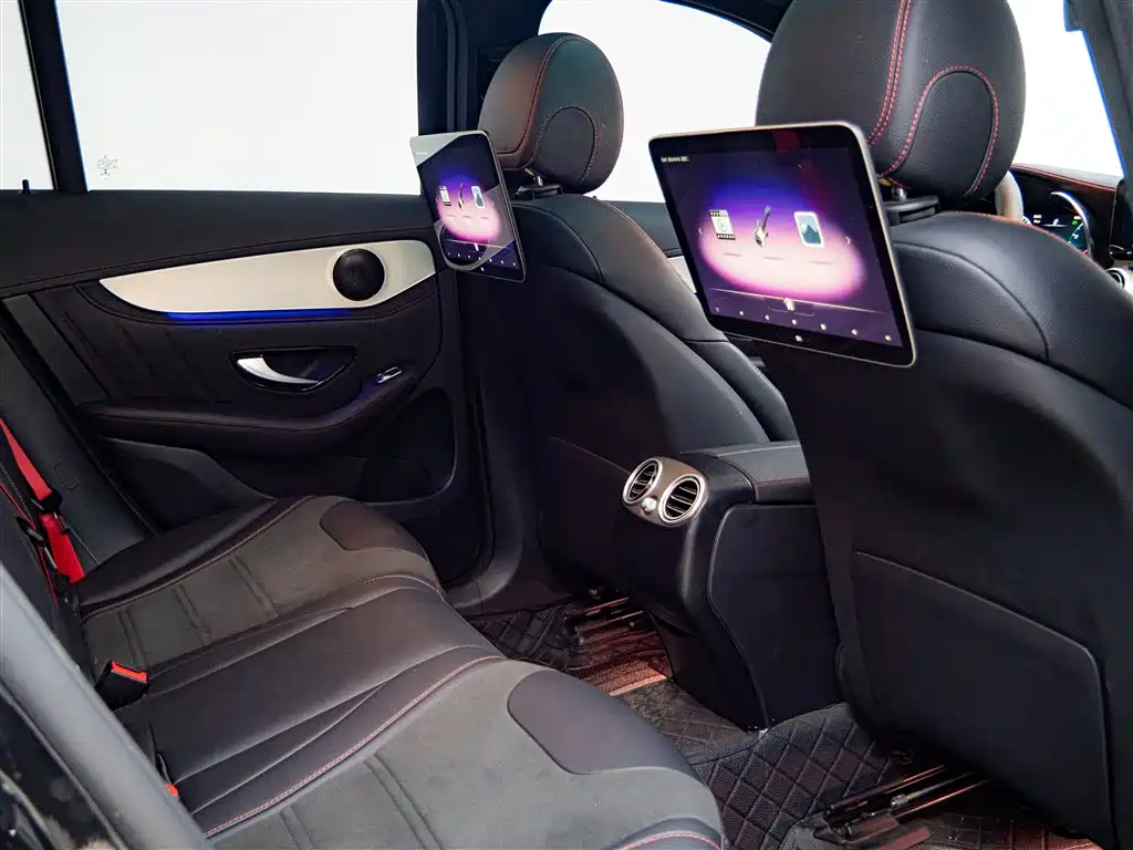 Mercedes-Benz GLC AMG 2023 — фото 21