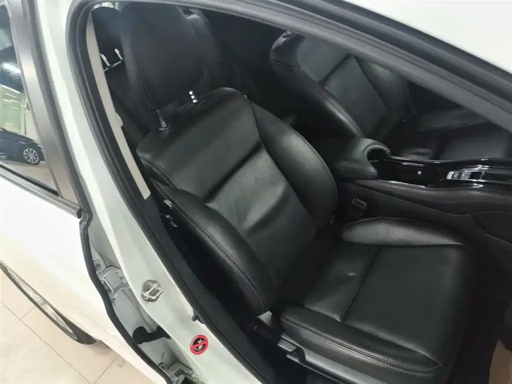 Honda Vezel 2017 — фото 25