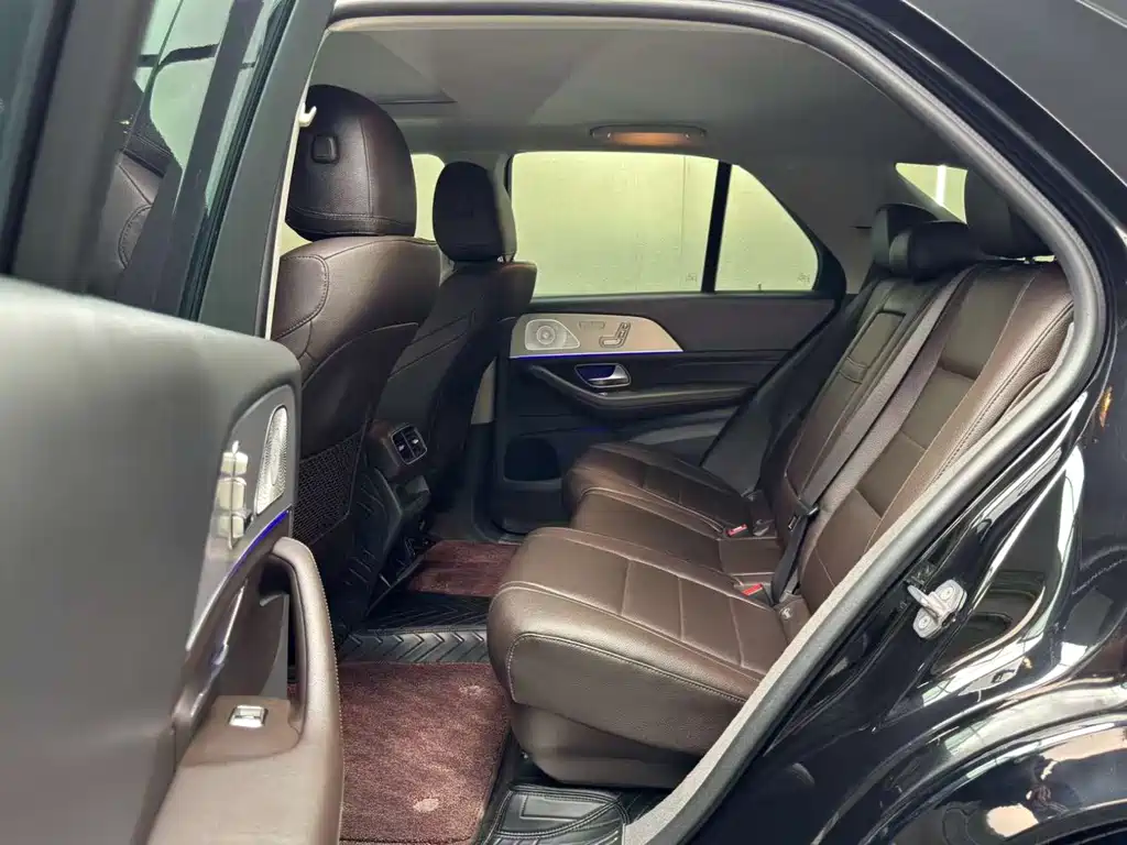 Mercedes-Benz GLE 2020 — фото 12