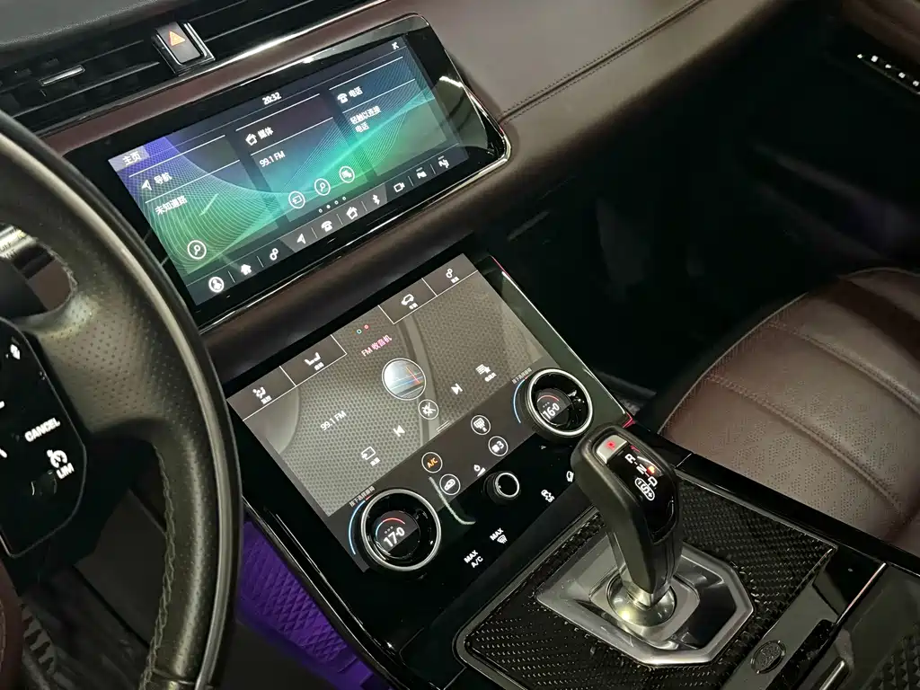 Land Rover Evoque 2020 — фото 8