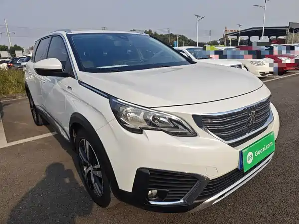 Peugeot 5008 2017