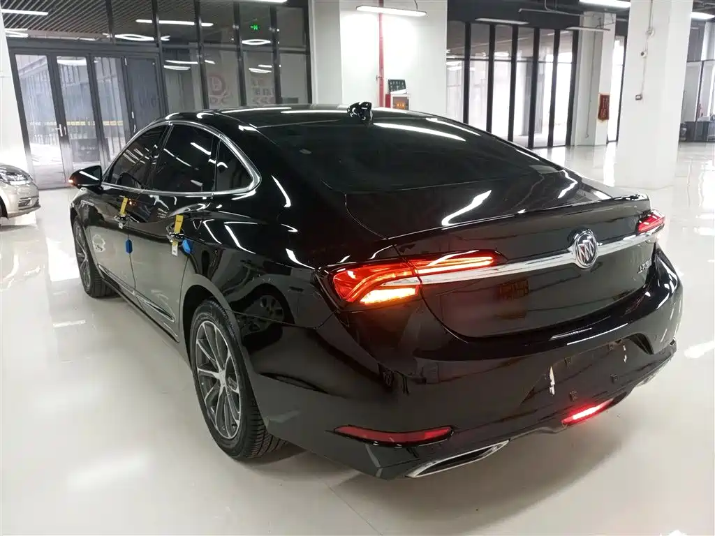 Buick LaCrosse 2023 — фото 23