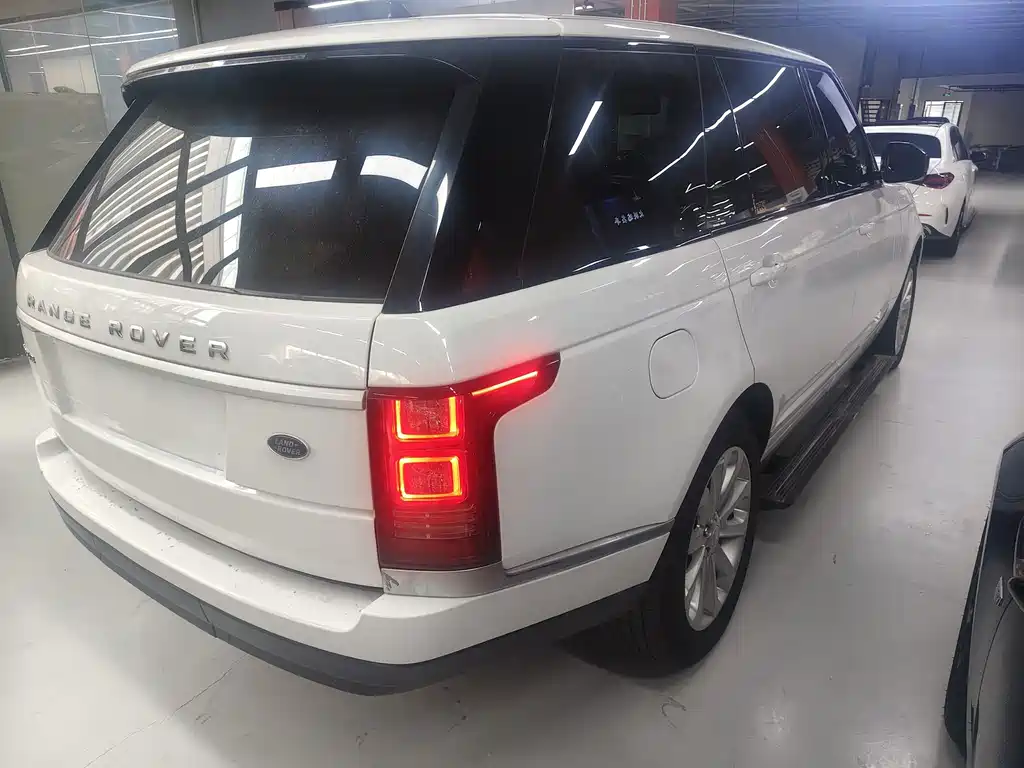 Land Rover Range Rover 2016 — фото 9