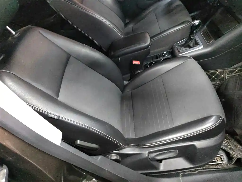 Volkswagen Tiguan 2017 — фото 17
