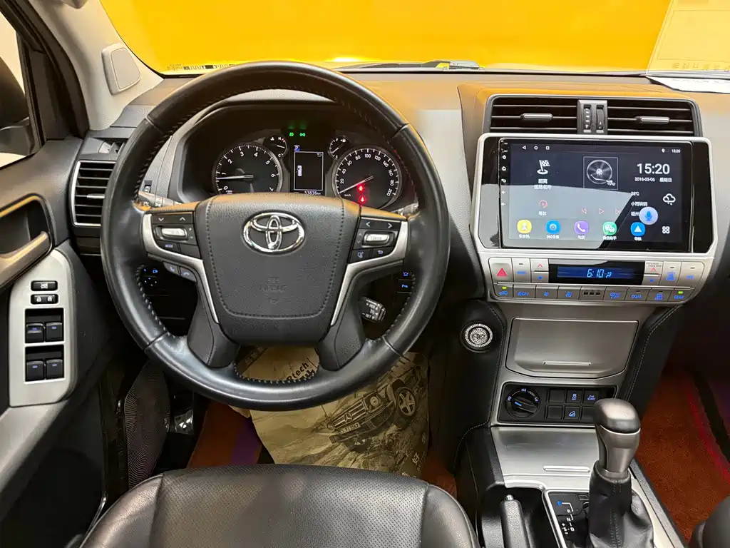 Toyota Prado 2019 — фото 11