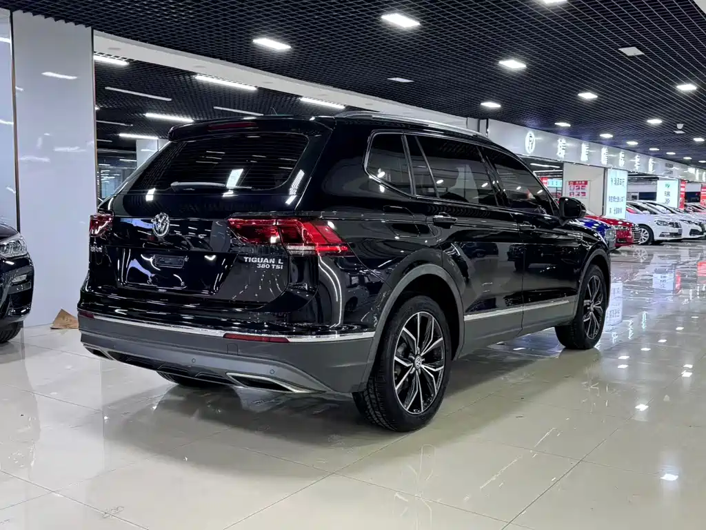 Volkswagen Tiguan L 2019 — фото 6
