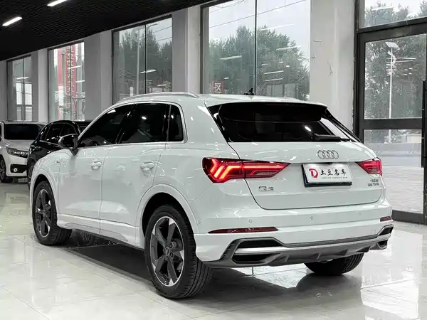 Audi Q3 2022