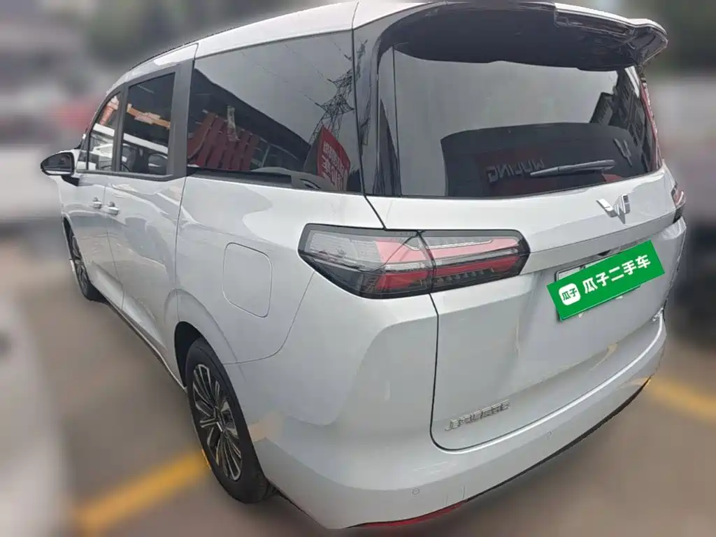 Wuling Starlight 730 EV 2025 — фото 9