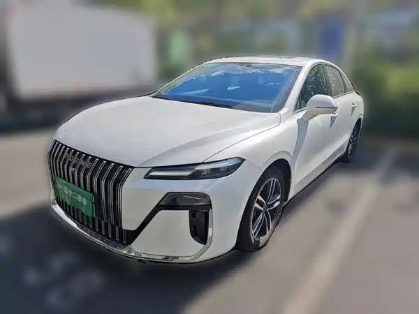 Roewe M7 DMH 2025