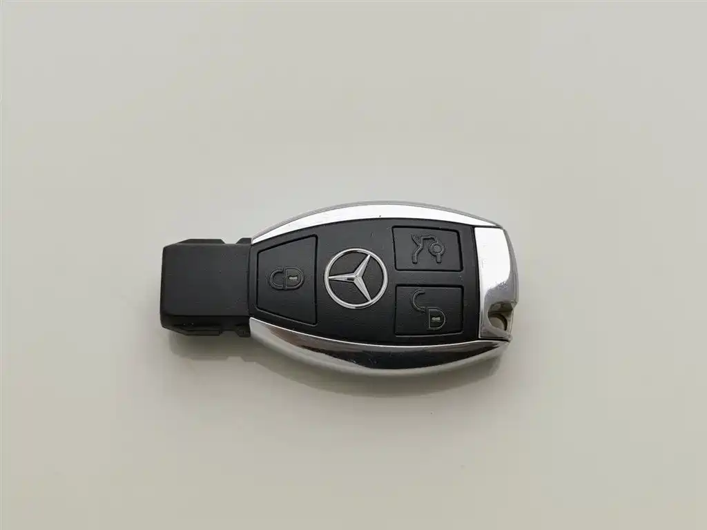 Mercedes-Benz CLA 2016 — фото 19