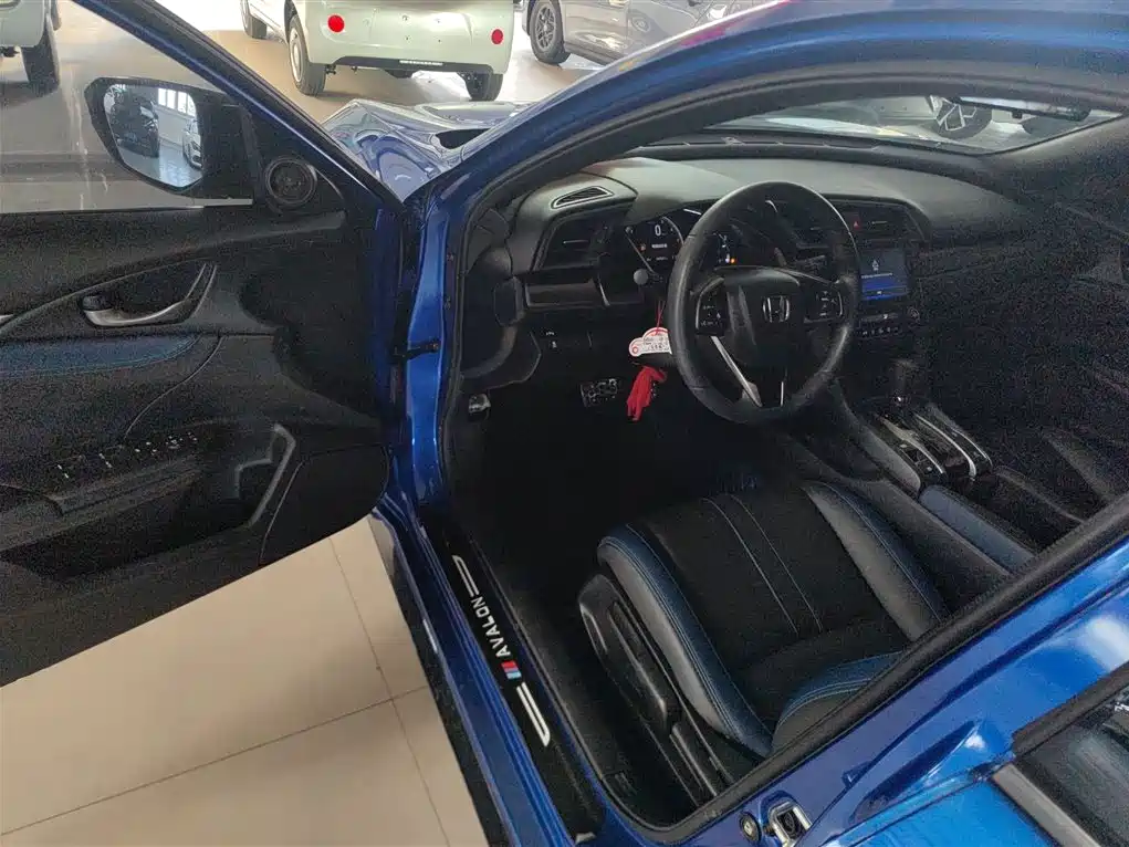 Honda Civic 2021 — фото 13