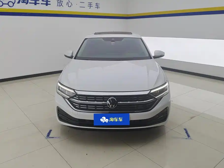 Volkswagen Sagitar 2023