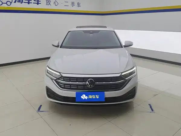 Volkswagen Sagitar 2023