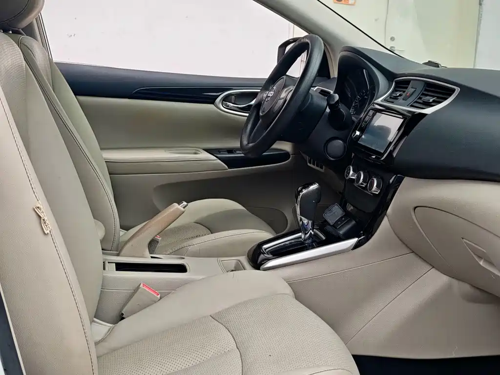 Nissan Sylphy 2018 — фото 17