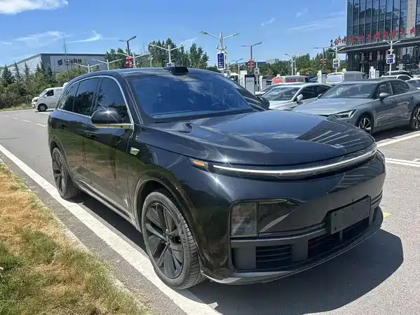 Li Auto L7 2024