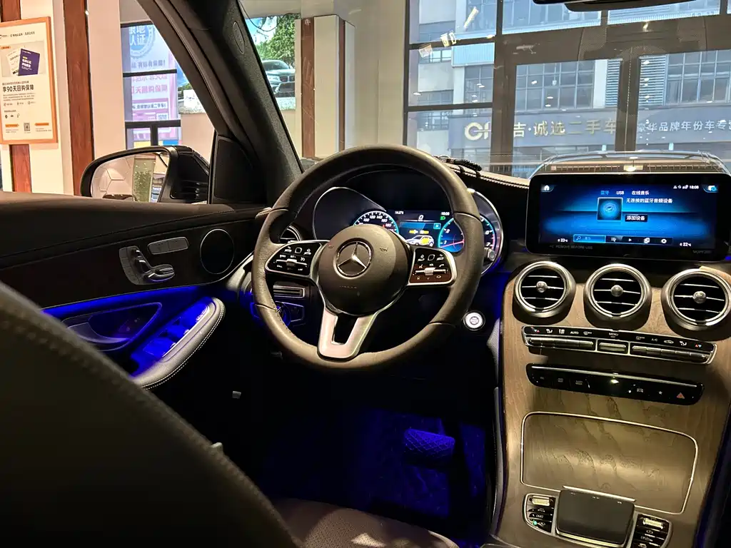 Mercedes-Benz GLC 2022 — фото 19