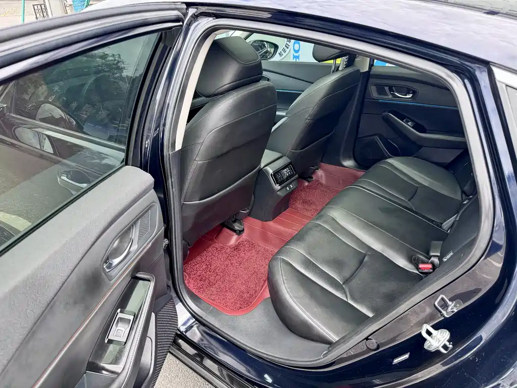 Honda Accord New Energy 2024 — фото 11