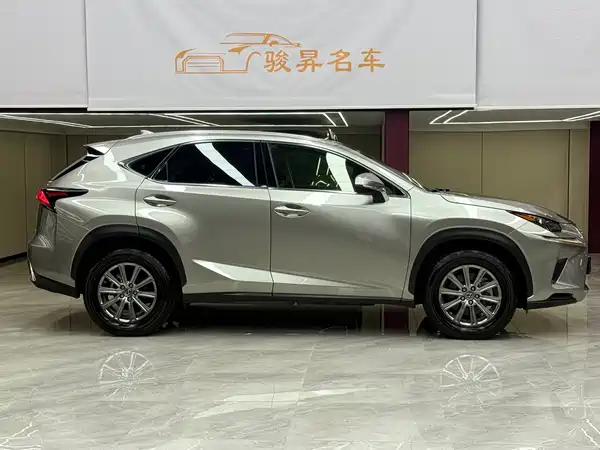 Lexus NX 2018