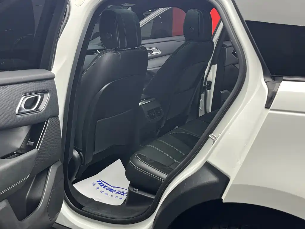 Land Rover Range Rover Velar 2019 — фото 21
