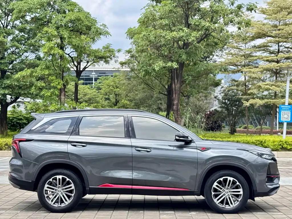 Changan CS75PLUS 2021 — фото 23
