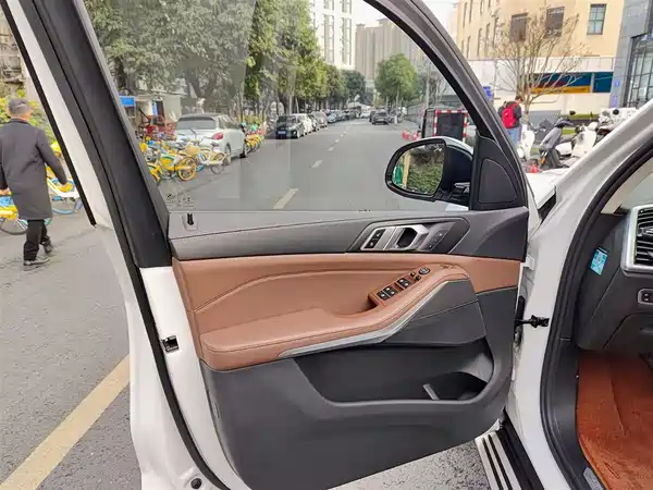 BMW X5 2019
