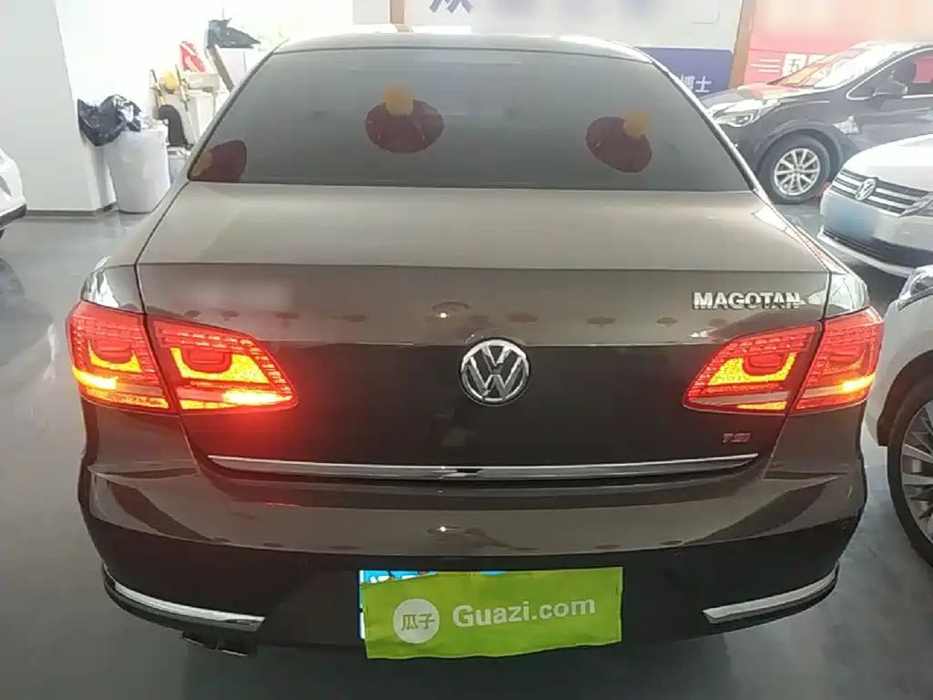 Volkswagen Magotan 2015