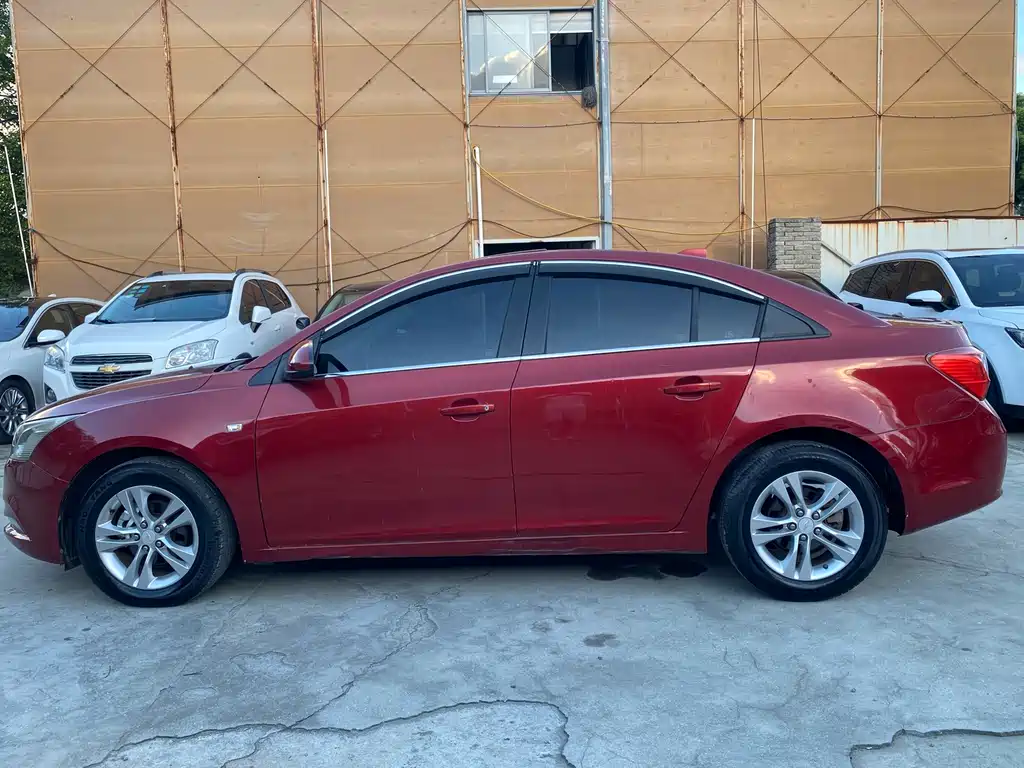Chevrolet Cruze 2016 — фото 12