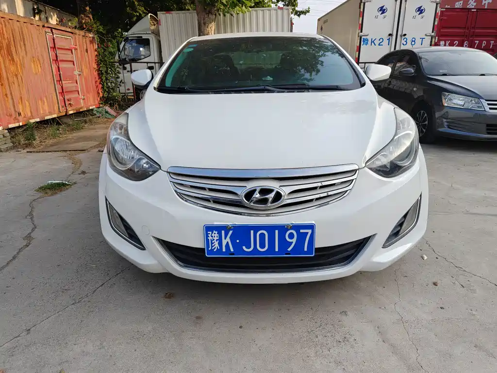 Hyundai Elantra Langdong 2014
