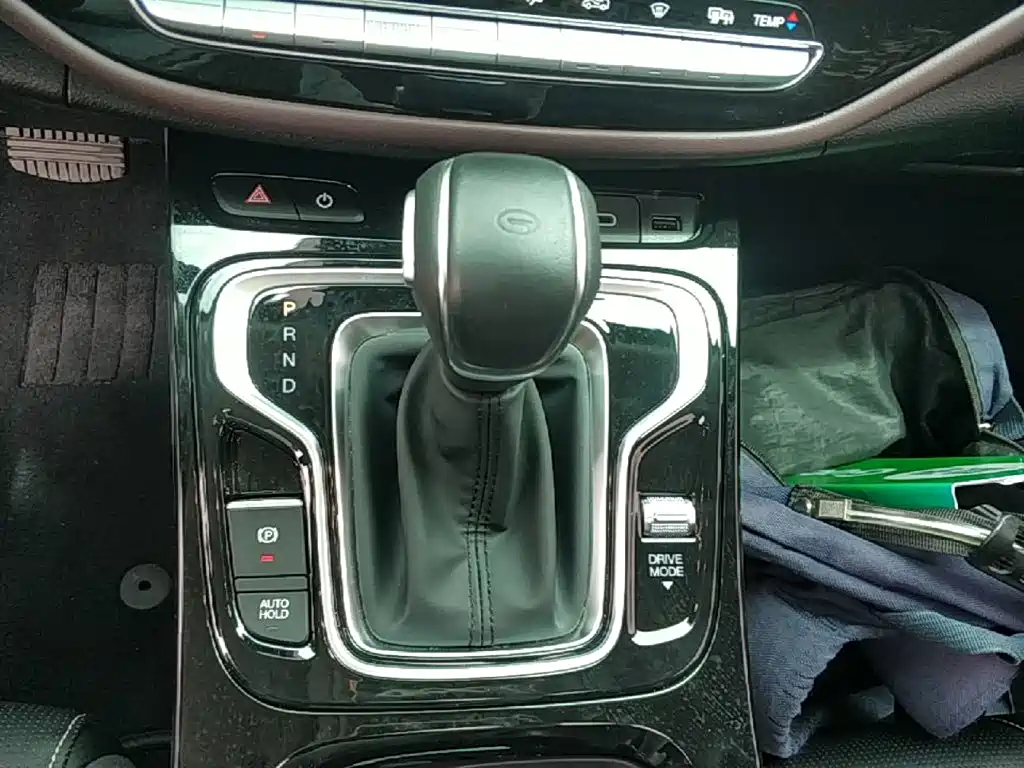 GAC Motor Trumpchi M6 2023 — фото 14