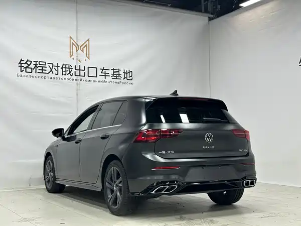 Volkswagen Golf 2023