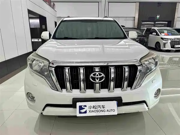 Toyota Prado 2015