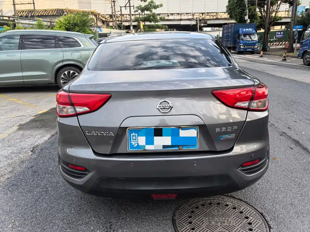 Nissan Bluebird 2016