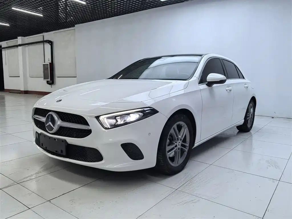 Mercedes-Benz A-Class 2020 — фото 2