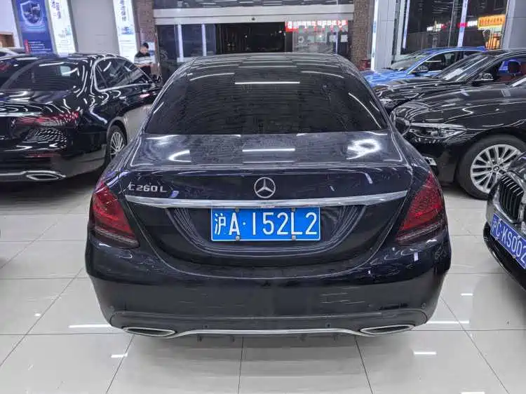 Mercedes-Benz C-Class 2020