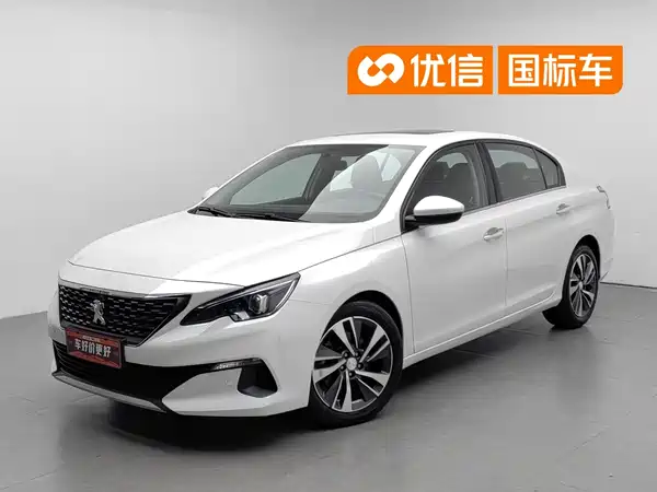 Peugeot 408 2022