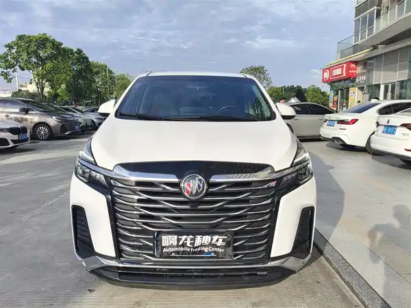 Buick GL8 2023
