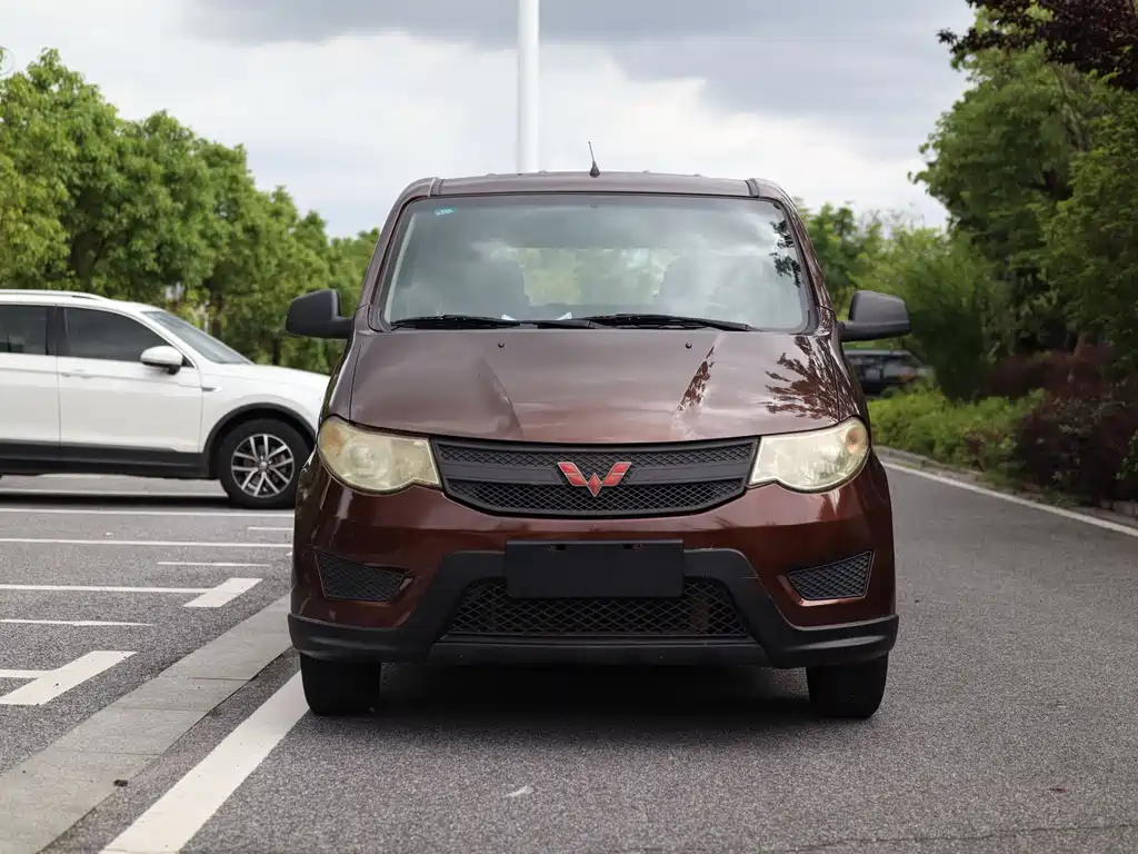 Wuling Hongguang 2016